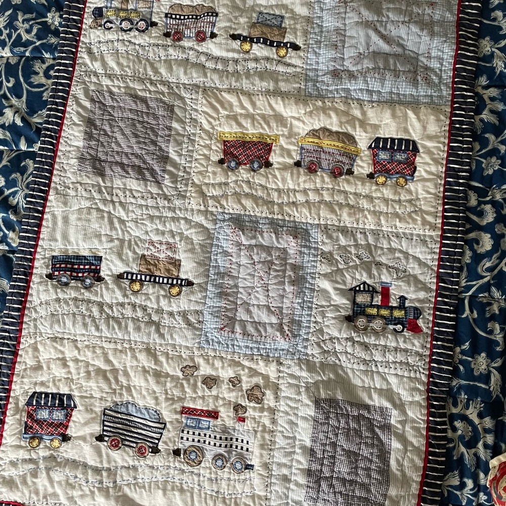 Pottery barn baby quilt 36x50.